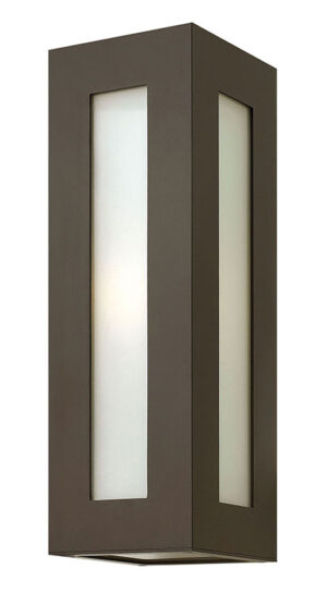 Hinkley Medium Wall Mount Lantern