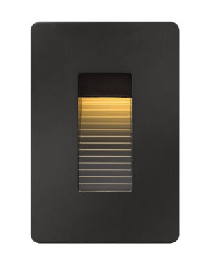Hinkley LED 2700K Step Light 120v Vertical