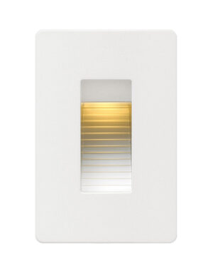Hinkley LED 2700K Step Light 120v Vertical