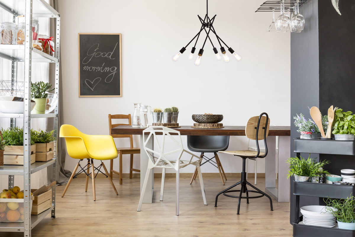 Lucca 23 inch pendant in black - Image 4