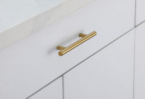 Quinn 4" Center to Center Brass Bar Pull Multipack (set of 10)